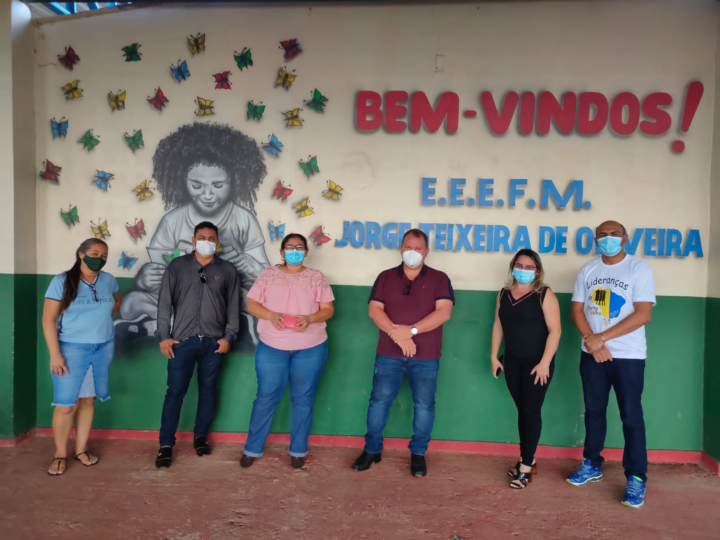 Deputado Dr. Neidson visita EEEFM Jorge Teixeira de Oliveira na zona leste de Porto Velho