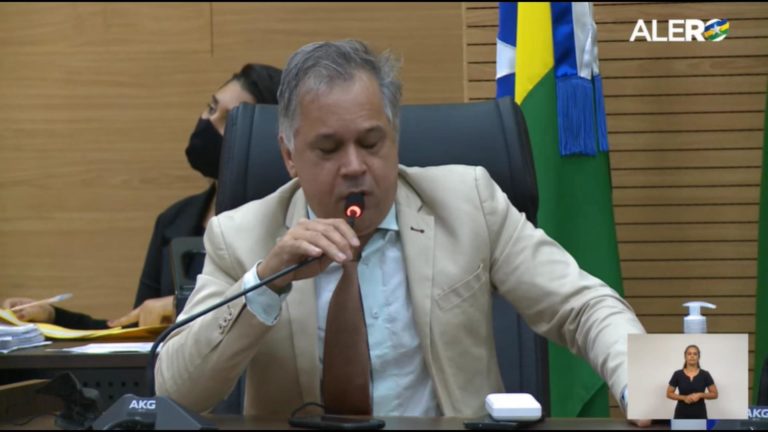 Geraldo da Rondônia é a favor da decapitação e esquartejamento de criminosos