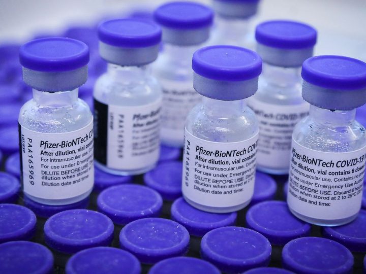 Mais de 343 mil doses de vacina chegam aos municípios fluminenses