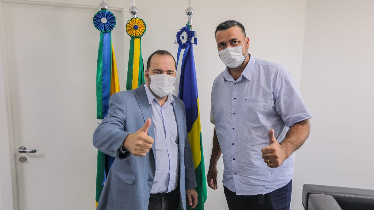 Prefeito de Costa Marques agradece Alex Redano por assegurar R$ 300 mil para recuperação de estradas