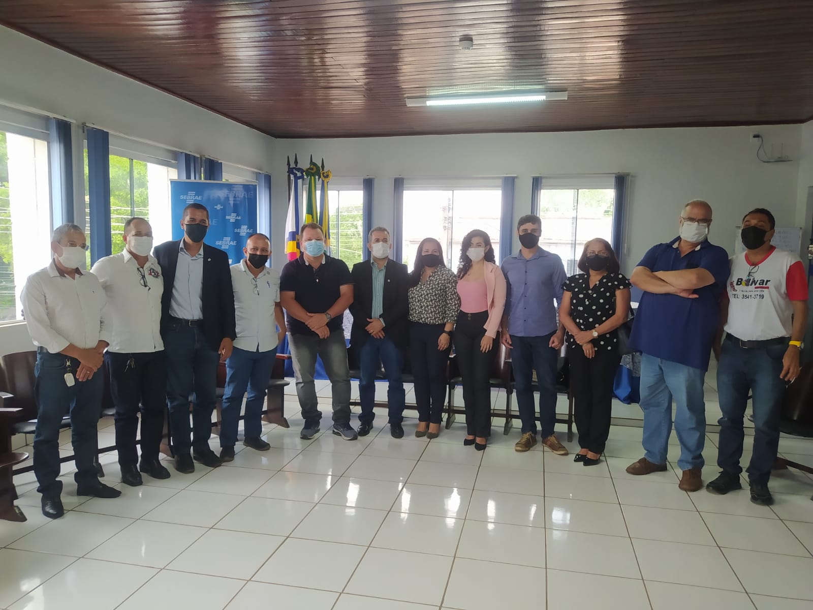 Dr. Neidson se reúne com diretoria da Sefin em Guajará-Mirim para atender demandas de comerciantes locais
