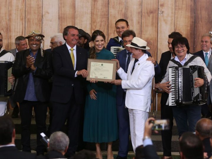 Presidente participa de cerimônia de reconhecimento do forró