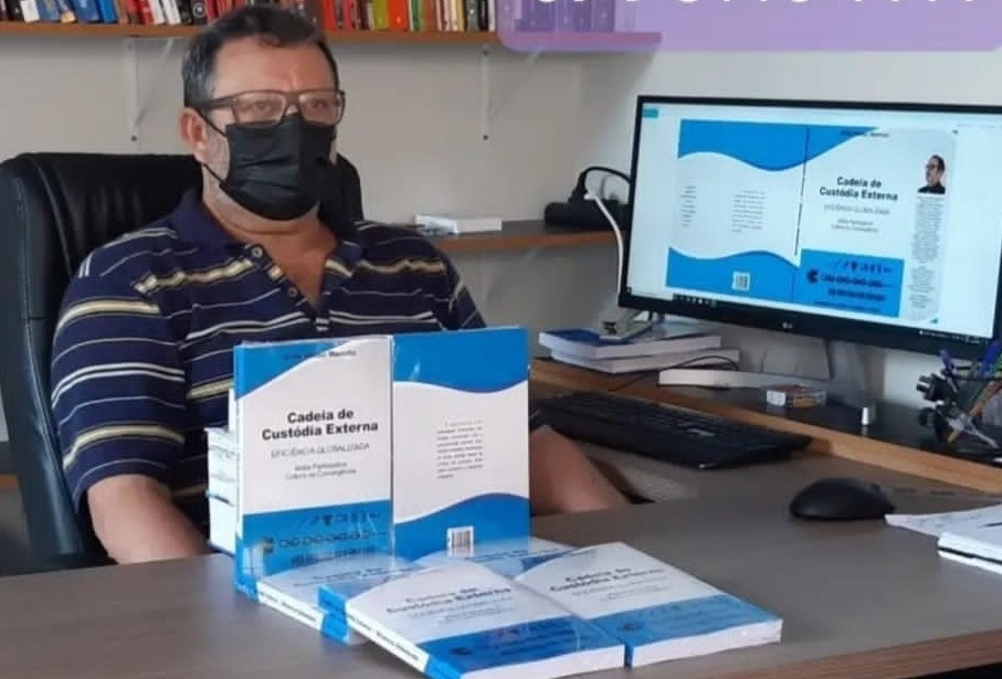 Escritor de Rondônia lança dois livros sobre perícia criminal