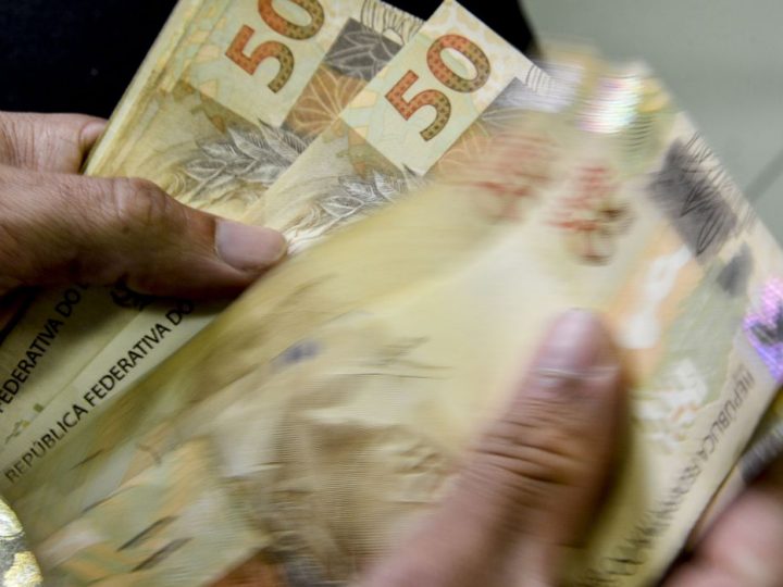 Inflação oficial sobe para 0,67% em junho, diz IBGE