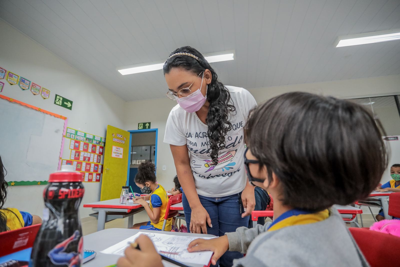 Porto Velho: Prefeitura abre processo seletivo para contratação temporária de professores para escolas rurais