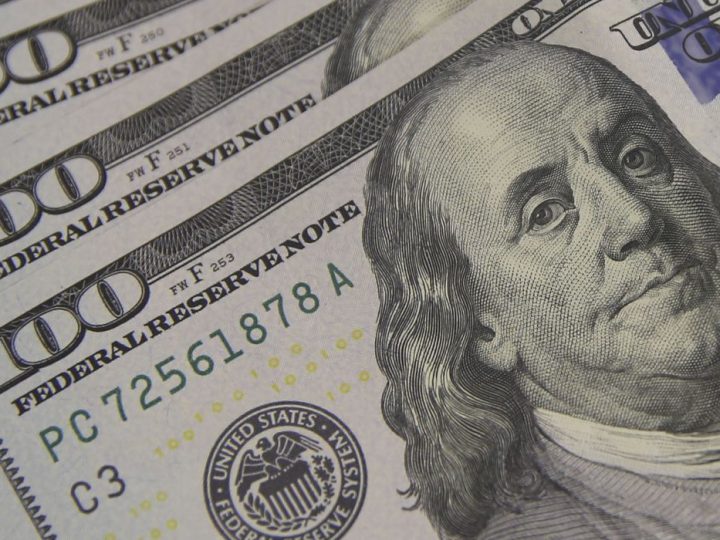 Dólar cai para R$ 5,19 em dia de feriado nos Estados Unidos