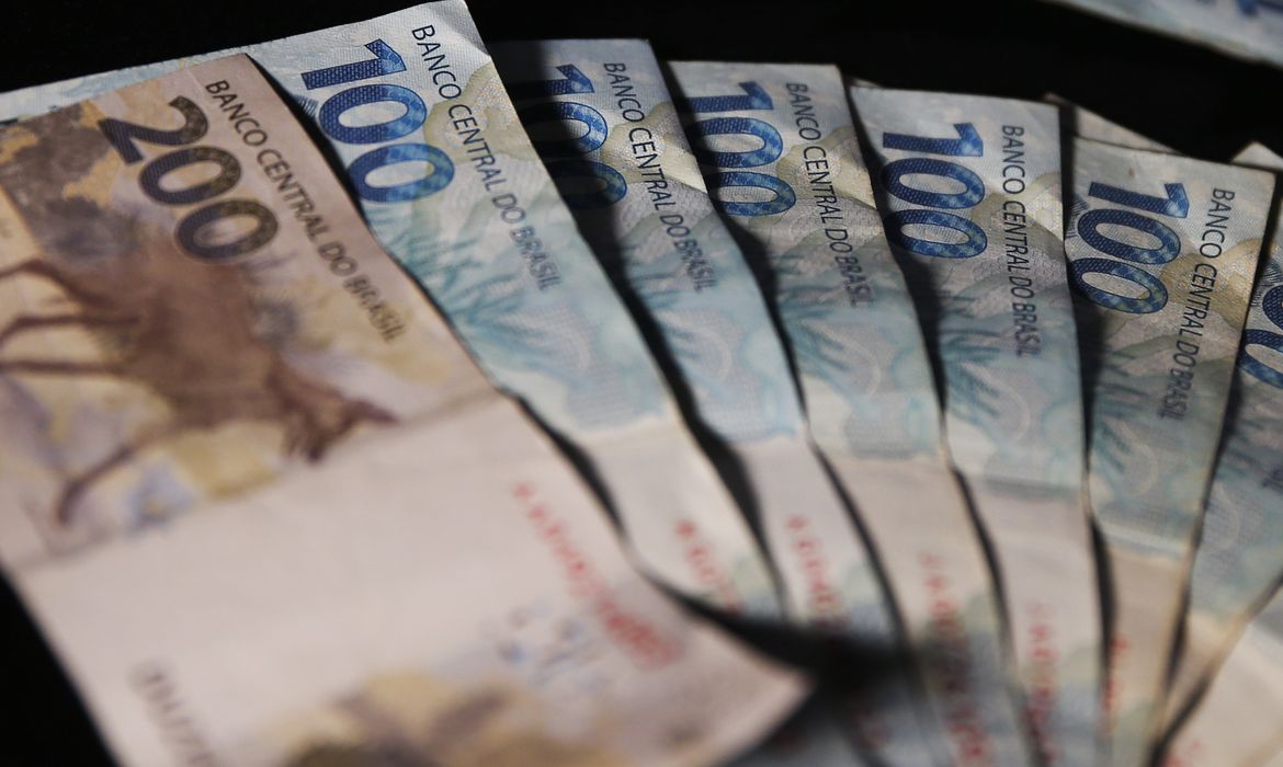 Polícia do Rio apreende R$ 1 milhão de quadrilha que lavava dinheiro