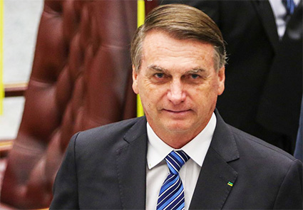 Porquê Bolsonaro renovou a concessão da Rede Globo