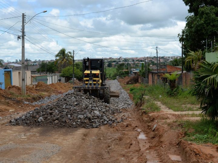 Ji-Paraná: Prefeitura segue com obras de pavimentação de ruas