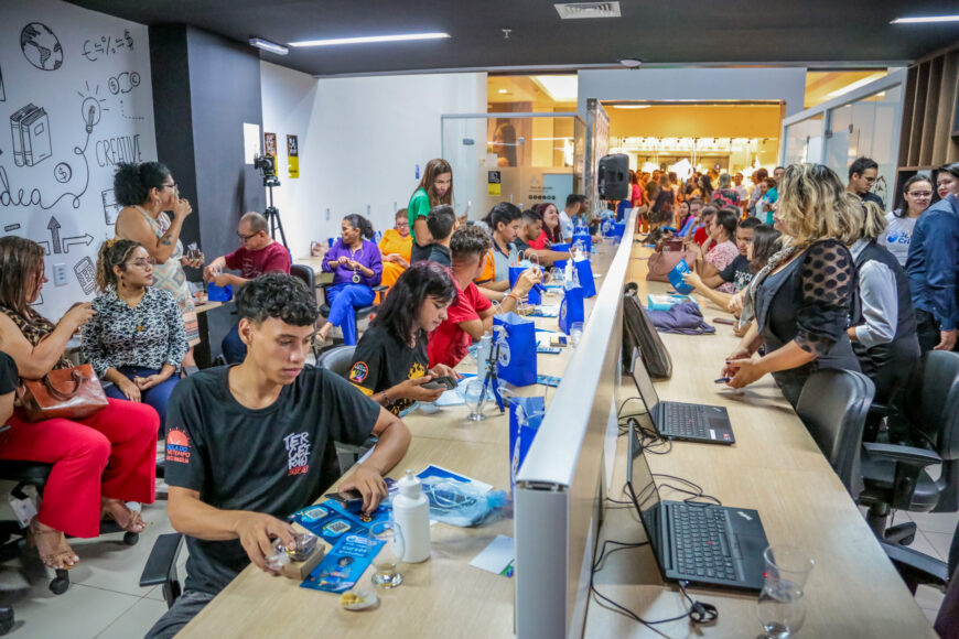 Governo de Rondônia dá novo prazo para alunos do ensino médio serem capacitados ao mercado de trabalho na área tecnológica