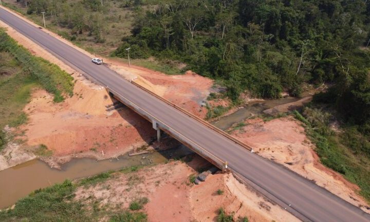 Departamento Estadual de Estradas de Rodagem chega ao fim de 2023 com obras realizadas em todos os municípios de Rondônia