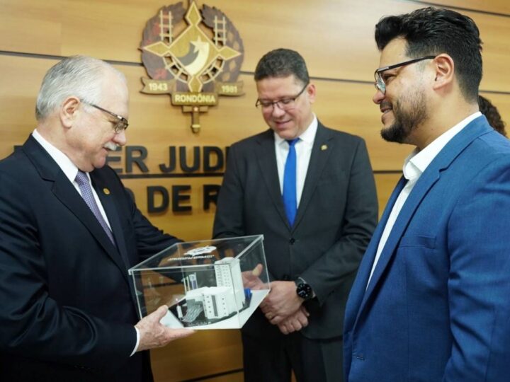 Deputado Marcelo Cruz prestigia visita do ministro Edson Fachin a Rondônia